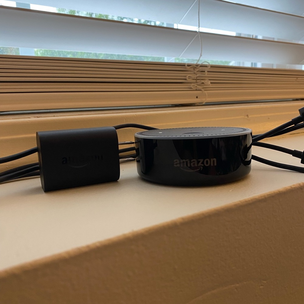 Amazon Alexa - Picture 2 of 3